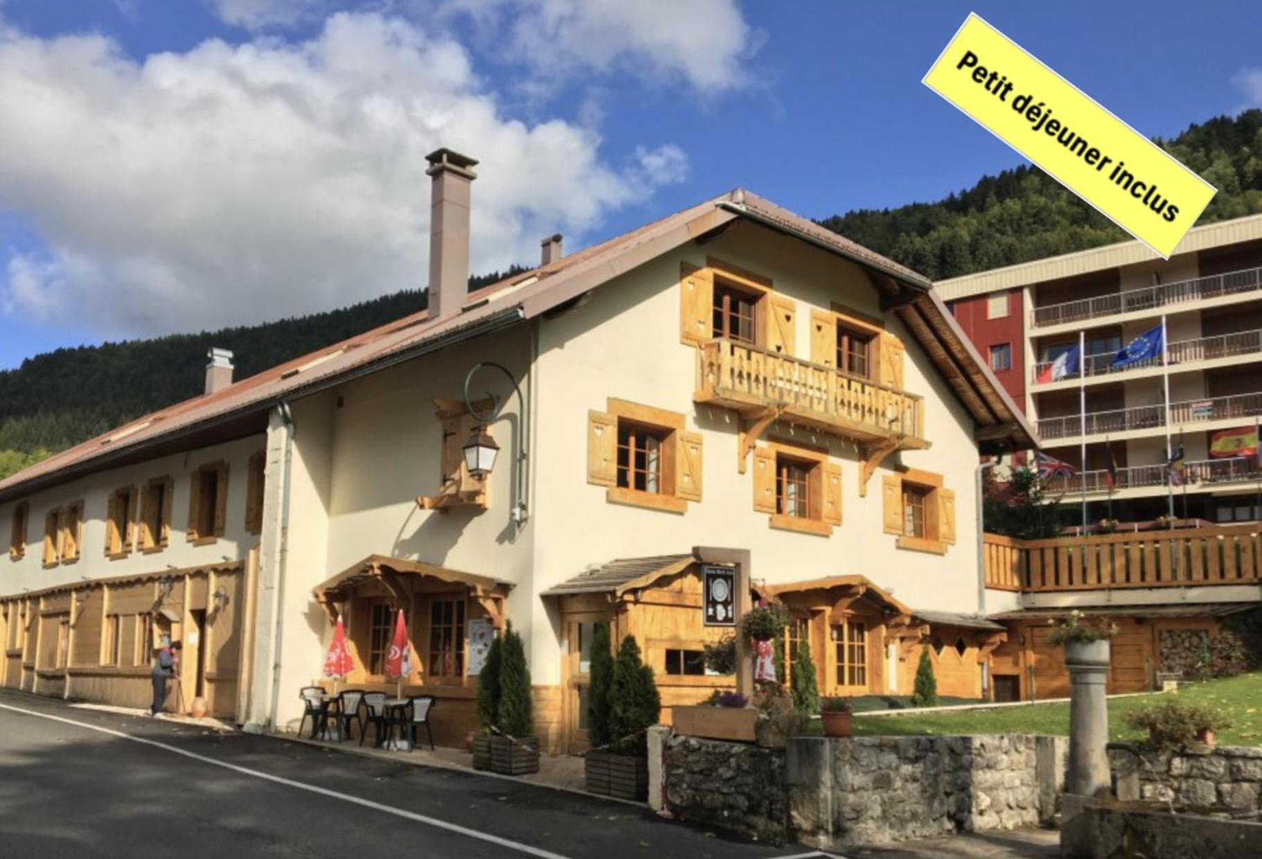 Bed and Breakfast Relais Mont Jura Adults Only Lélex Exterior foto
